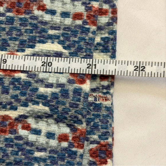 LOFT Blue and Red Patterned Pencil Skirt - Picture 4 of 4